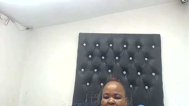 Snapshot of MatureMilfxxx chatting on 03/06/26, 05:59 MatureMilfxxx online show from 03/06/26, 05:59