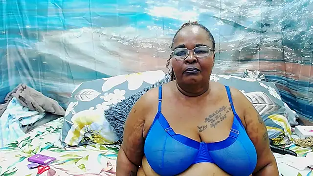 Snapshot of MatureMilfxxx chatting on 07/09/26, 01:20 MatureMilfxxx online show from 07/09/26, 01:20