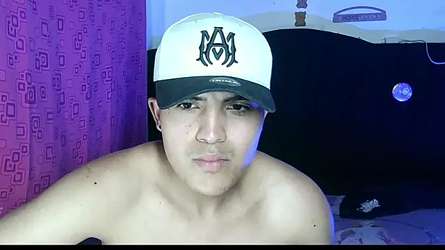 ReferredArtwork online show from 11/21/25, 09:02