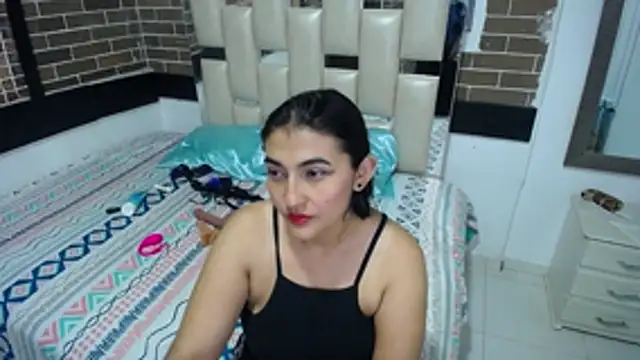 yuliet latin69 online show from 11/23/25, 01:33