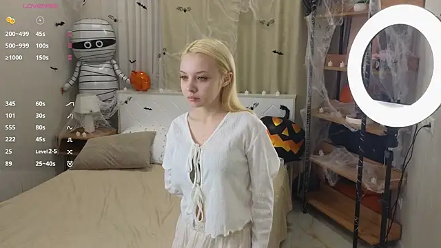 IraYounce online show from 11/04/25, 01:05