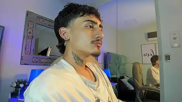 Mr Strike online show from 11/28/25, 02:58