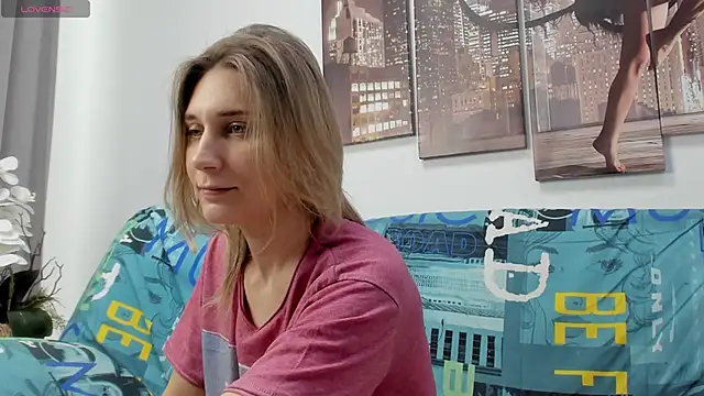 Snapshot of Tenderly_Sophie chatting on 01/10/26, 01:18 Tenderly Sophie online show from 01/10/26, 01:18