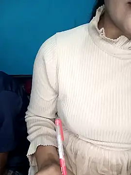 CoupleShow 432 online show from 11/25/25, 04:51