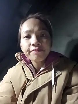 Karin-n online show from 11/29/25, 01:41