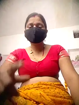 Snapshot of QRESABABY chatting on 10/21/25, 05:13 QRESABABY online show from 10/21/25, 05:13