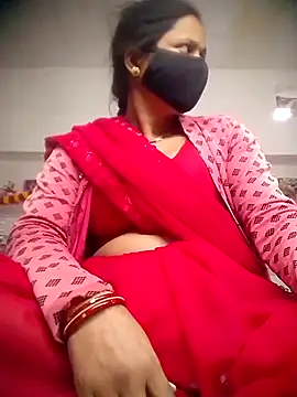 Snapshot of QRESABABY chatting on 10/28/25, 11:14 QRESABABY online show from 10/28/25, 11:14