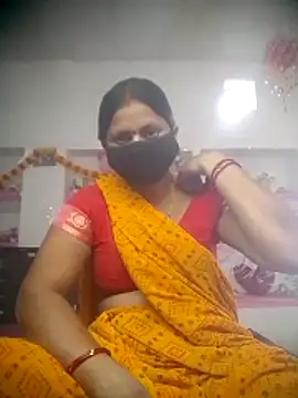 Snapshot of QRESABABY chatting on 11/01/25, 04:47 QRESABABY online show from 11/01/25, 04:47