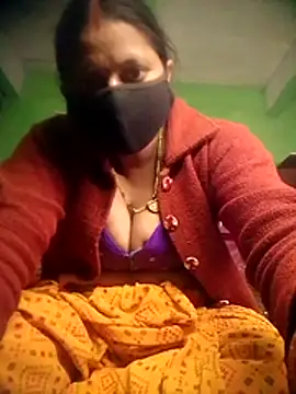 Snapshot of QRESABABY chatting on 11/08/25, 11:32 QRESABABY online show from 11/08/25, 11:32