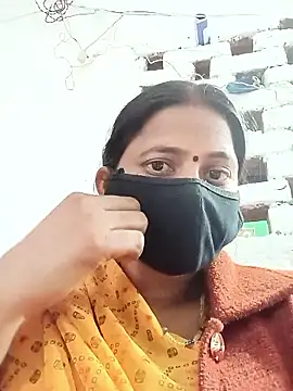 Snapshot of QRESABABY chatting on 11/16/25, 11:49 QRESABABY online show from 11/16/25, 11:49