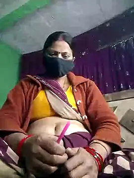 Snapshot of QRESABABY chatting on 12/03/25, 05:26 QRESABABY online show from 12/03/25, 05:26