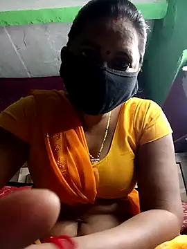 Snapshot of QRESABABY chatting on 12/15/25, 07:45 QRESABABY online show from 12/15/25, 07:45