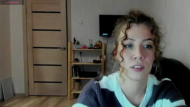 twinkle rosie online show from 01/10/26, 06:42