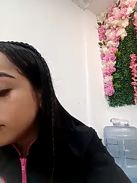 BabyCaramel18 online show from 10/23/25, 11:03