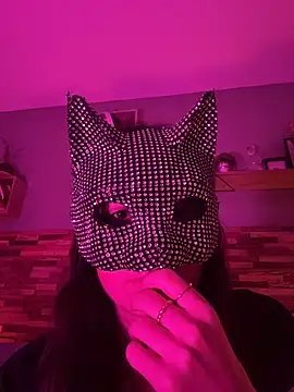  isadora online show from 12/05/25, 07:54