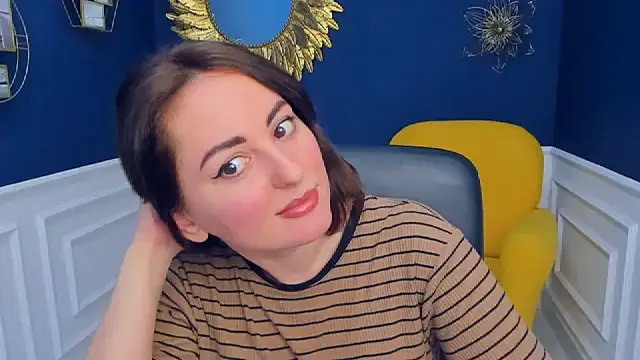 Snapshot of NoraSimons chatting on 03/23/26, 05:11 NoraSimons online show from 03/23/26, 05:11