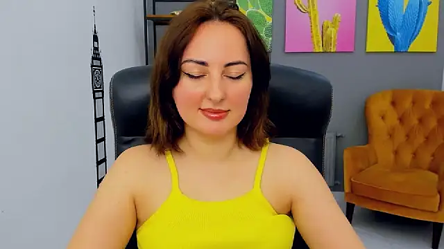 Snapshot of NoraSimons chatting on 04/01/26, 05:19 NoraSimons online show from 04/01/26, 05:19