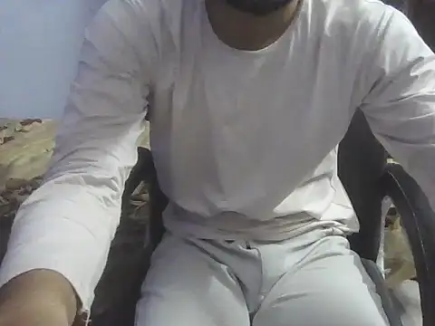 Snapshot of mybodysexy chatting on 10/30/25, 03:52 mybodysexy online show from 10/30/25, 03:52