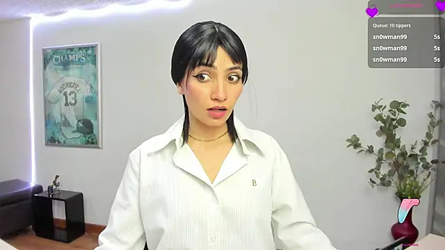 chloehanna online show from 05/27/26, 07:22