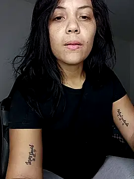 Snapshot of tattyHot95 chatting on 11/14/25, 02:49 tattyHot95 online show from 11/14/25, 02:49