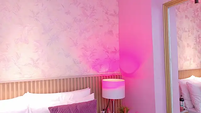 AdelineJhones online show from 01/10/26, 03:14