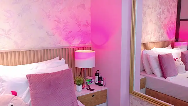 AdelineJhones online show from 01/16/26, 03:05