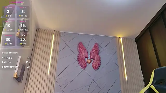 Sara swift9 online show from 03/03/26, 08:04