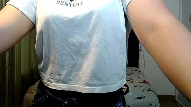 Snapshot of BRYXS1 chatting on 01/31/26, 07:34 BRYXS1 online show from 01/31/26, 07:34