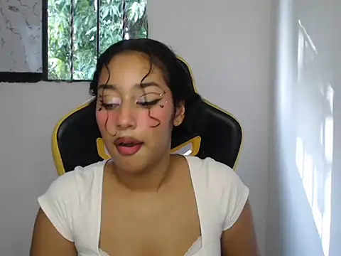 emily stars1 online show from 11/26/25, 08:32