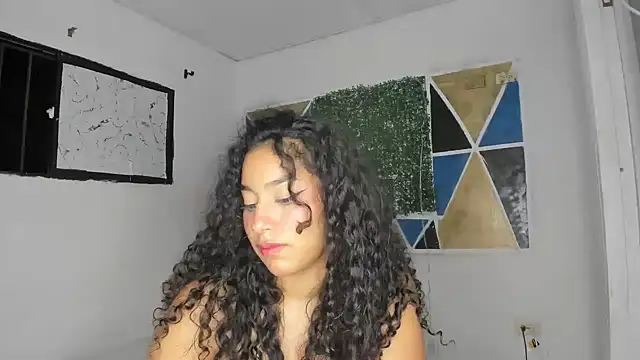 Snapshot of emily_stars1 chatting on 02/22/26, 05:08 emily stars1 online show from 02/22/26, 05:08