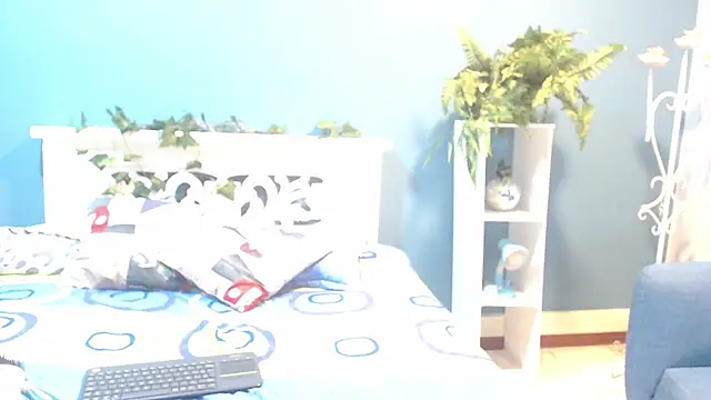 Snapshot of Samantha__Benet chatting on 03/20/26, 08:41 Samantha Benet online show from 03/20/26, 08:41