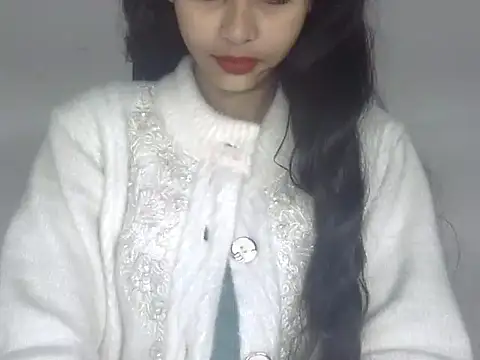 Snapshot of Bhan3 chatting on 12/18/25, 04:40 Bhan3 online show from 12/18/25, 04:40