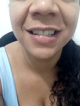 Snapshot of Bruninhadeusa chatting on 04/01/26, 09:01 Bruninhadeusa online show from 04/01/26, 09:01