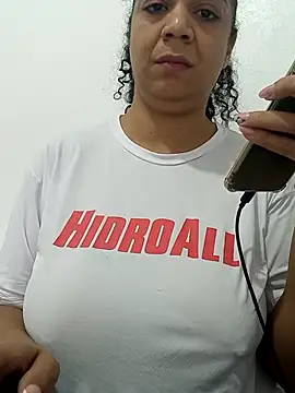 Snapshot of Bruninhadeusa chatting on 04/08/26, 02:17 Bruninhadeusa online show from 04/08/26, 02:17