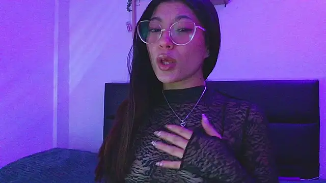 LissyM online show from 12/22/25, 05:10