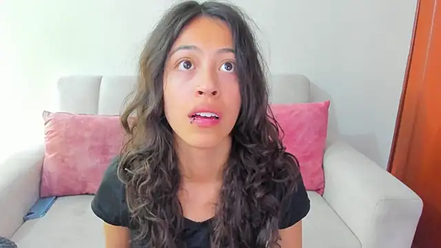 emily jonessxx online show from 11/10/25, 07:57