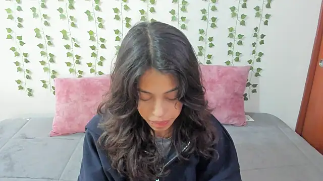 emily jonessxx online show from 02/27/26, 07:03