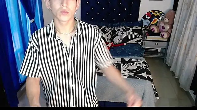 Yorsamm and friends online show from 10/31/25, 10:00