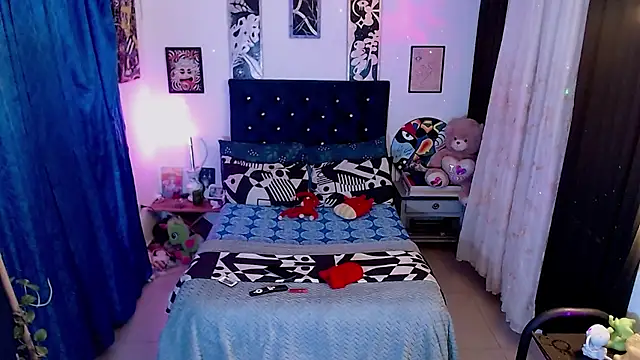 Yorsamm and friends online show from 11/28/25, 02:36