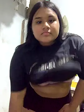 Roooou18 online show from 10/23/25, 03:50