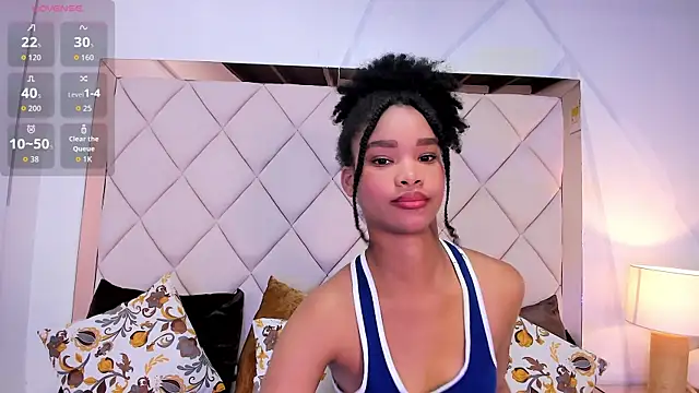 karolebonyy online show from 10/31/25, 11:44