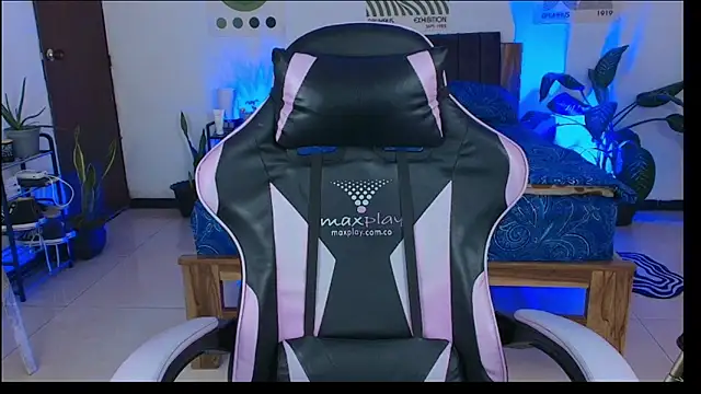 Habel  moretti online show from 02/11/26, 05:51