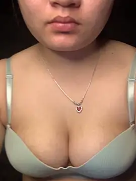 Snapshot of kimyonon chatting on 03/16/26, 02:17 kimyonon online show from 03/16/26, 02:17