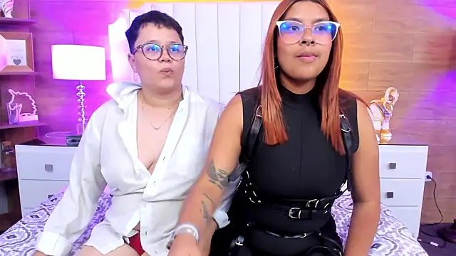 Snapshot of AmeliaConer_NovaBell chatting on 11/30/25, 07:40 AmeliaConer NovaBell online show from 11/30/25, 07:40