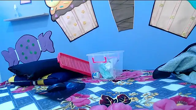 katty18love18 online show from 11/24/25, 01:38