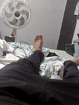 Gatoohottt online show from 10/29/25, 01:57