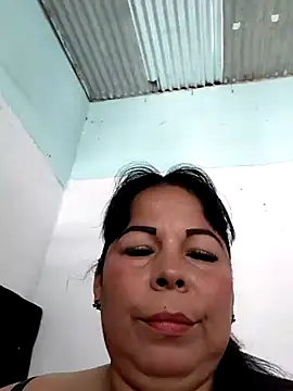 mother2-divorced online show from 10/28/25, 01:47