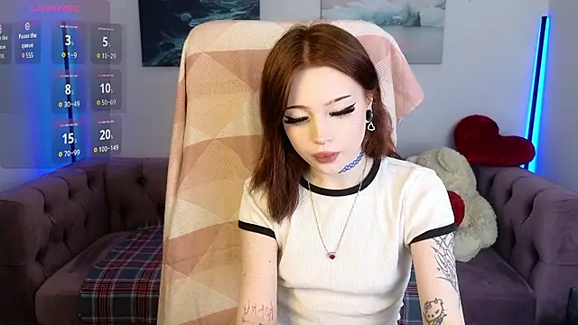 Emma Kirks online show from 02/28/26, 03:24