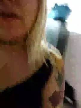 badgirlxxxxxx online show from 01/15/26, 01:43