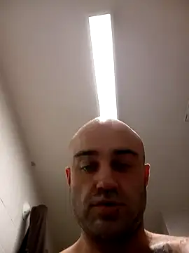 Snapshot of BulbasaurIsmettv chatting on 12/04/25, 08:56 BulbasaurIsmettv online show from 12/04/25, 08:56